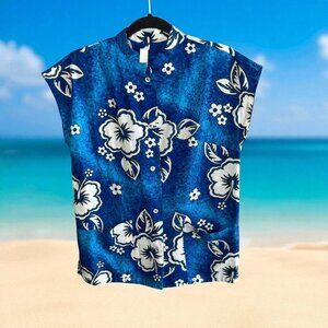 Vintage Made in Hawaii Blue Hibiscus Floral Button Front Cap Sleeve Top